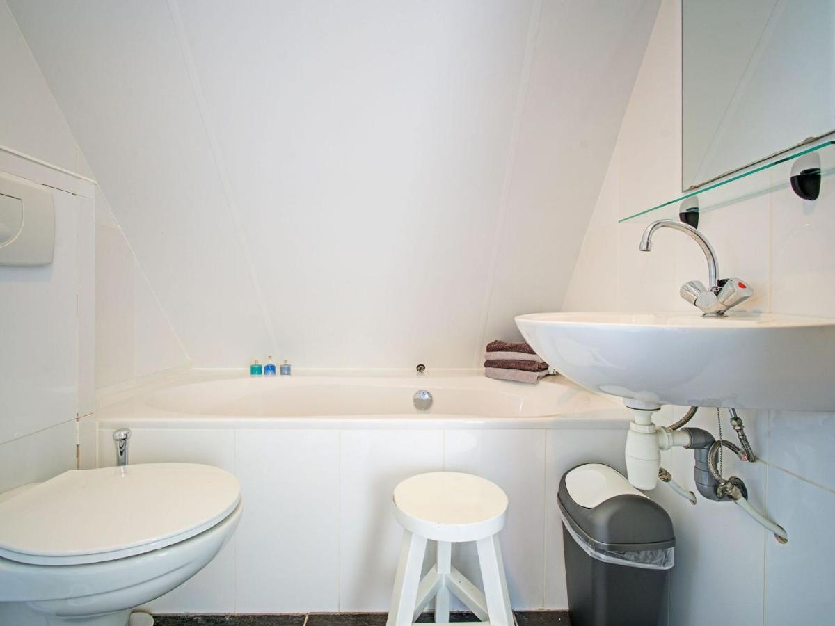 Waterfront Holiday Home With Jetty Boornzwaag over de Wielen 외부 사진