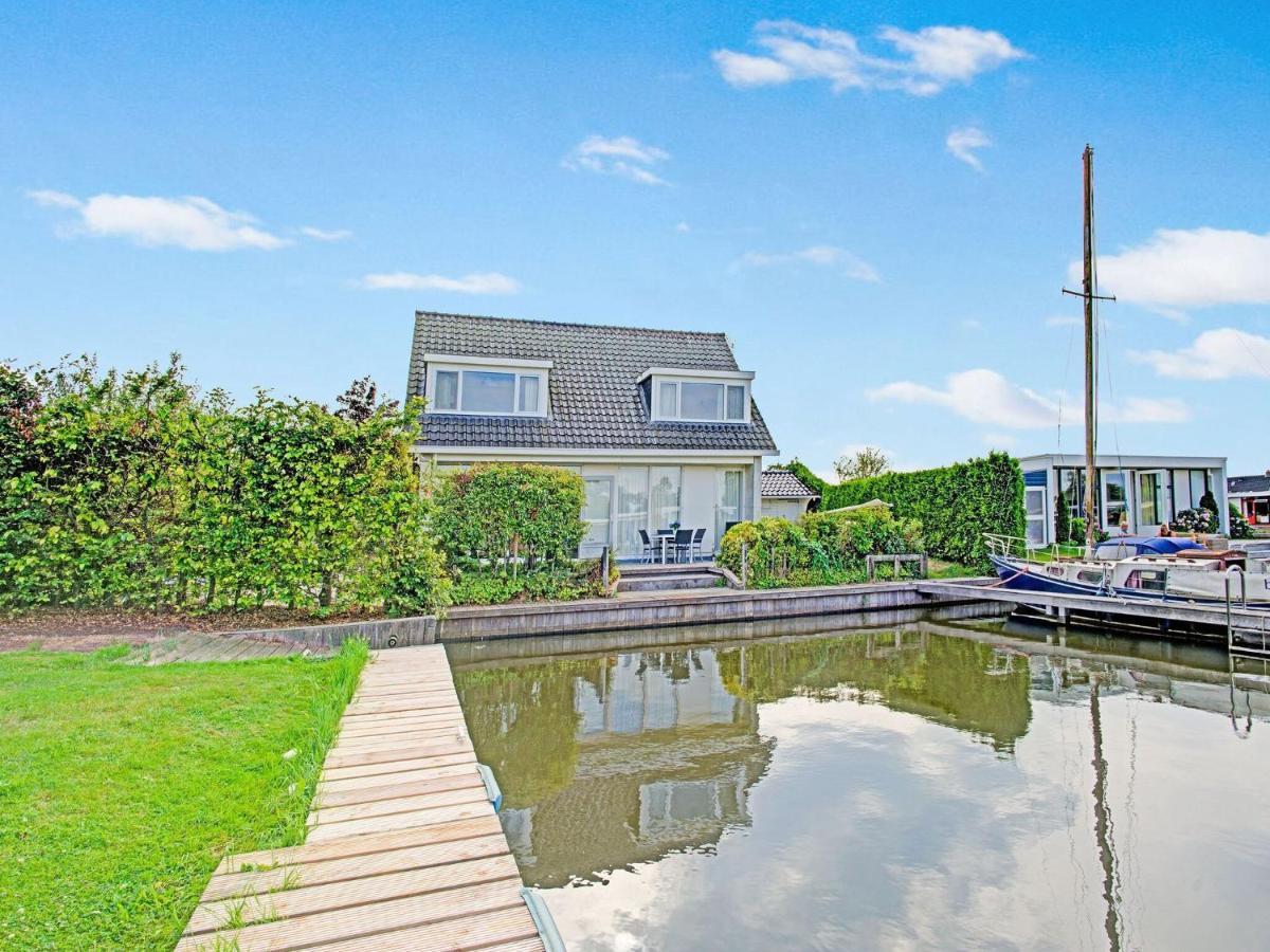 Waterfront Holiday Home With Jetty Boornzwaag over de Wielen 외부 사진